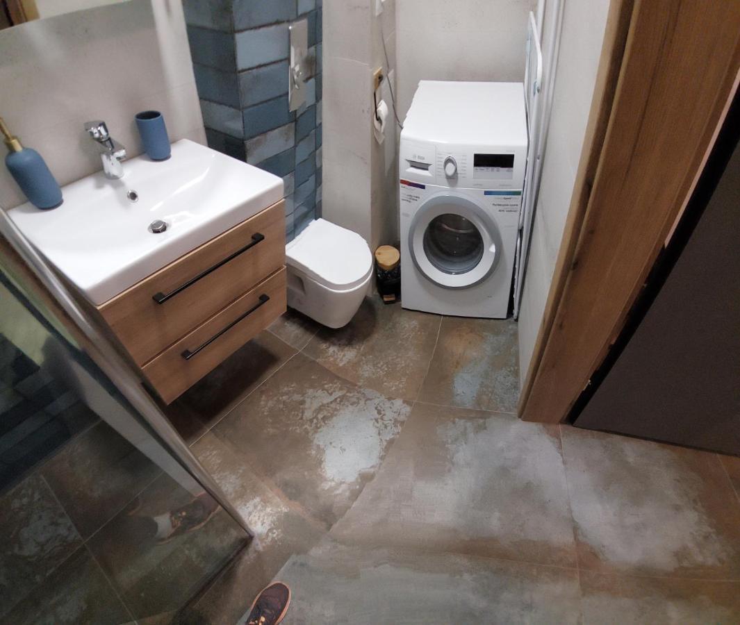 Buko Apartamenty Uniejow Eksteriør bilde
