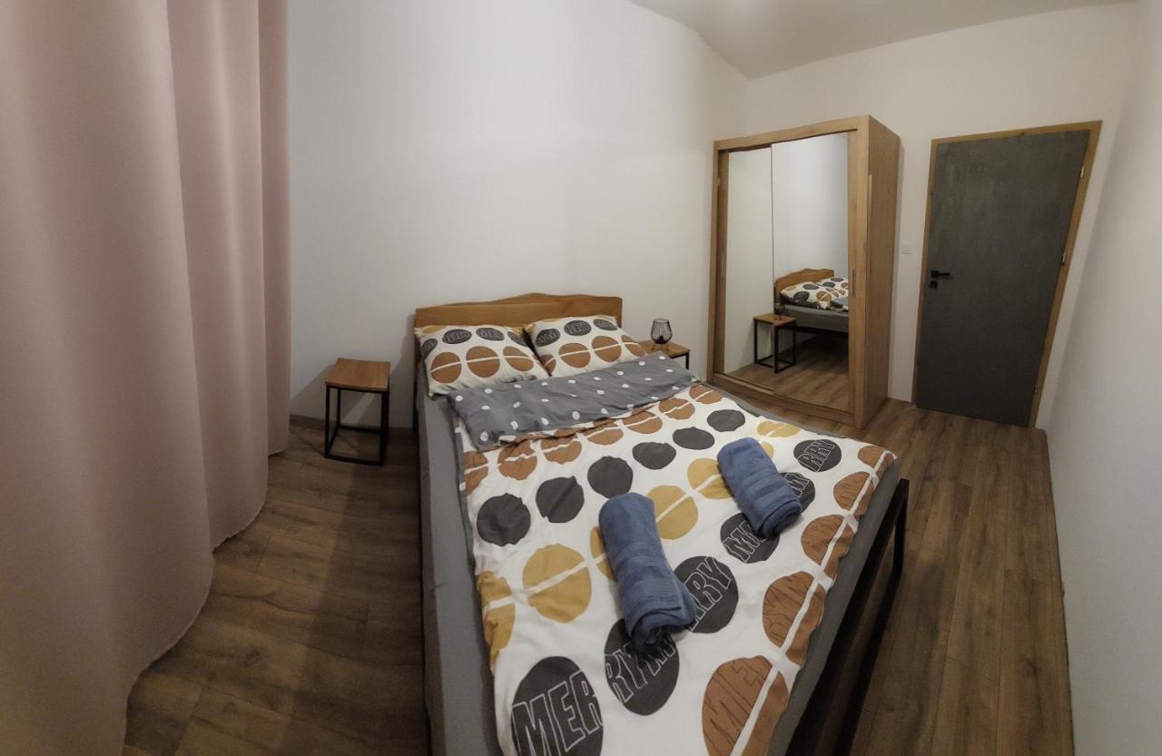 Buko Apartamenty Uniejow Eksteriør bilde