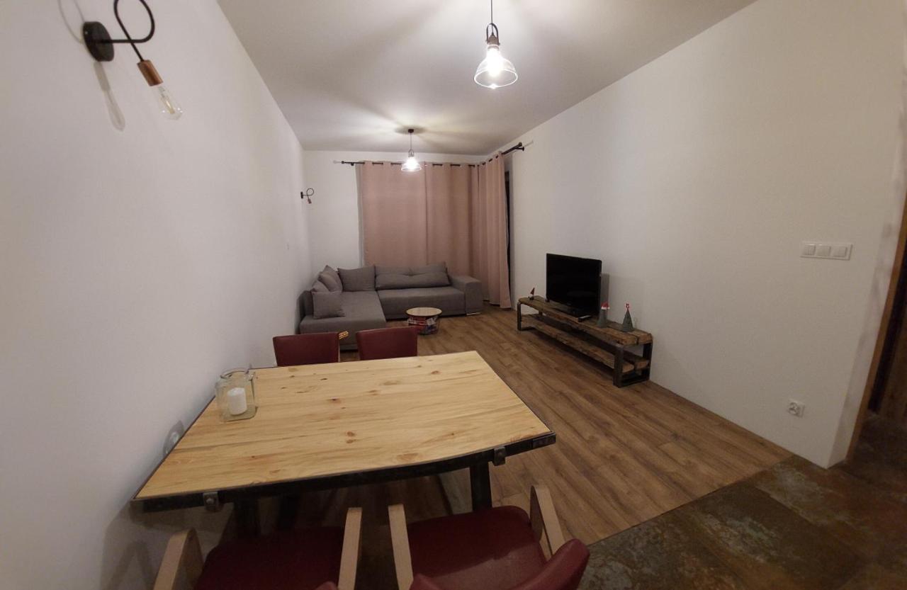 Buko Apartamenty Uniejow Eksteriør bilde